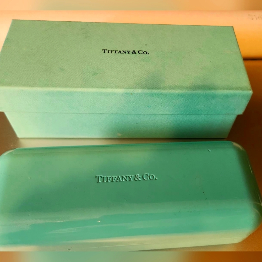 Tiffany & Co. Eye Glass case with Box